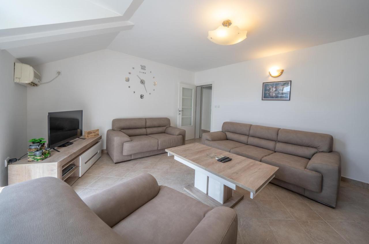 Villa Amfora Lipci Eksteriør billede
